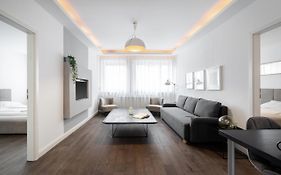 R42-Boutique Apartments, Best Location By Bqa
